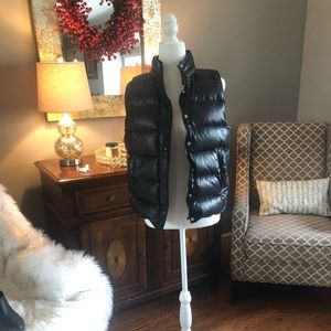 JCrew black puffer vest